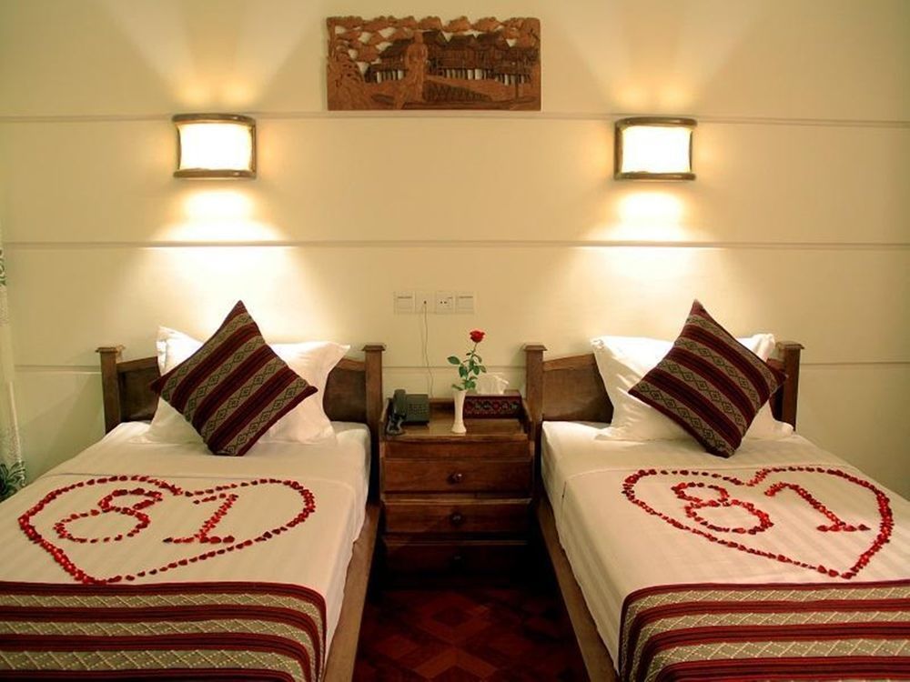 81 Hotel Inlay Nyaung Shwe Esterno foto